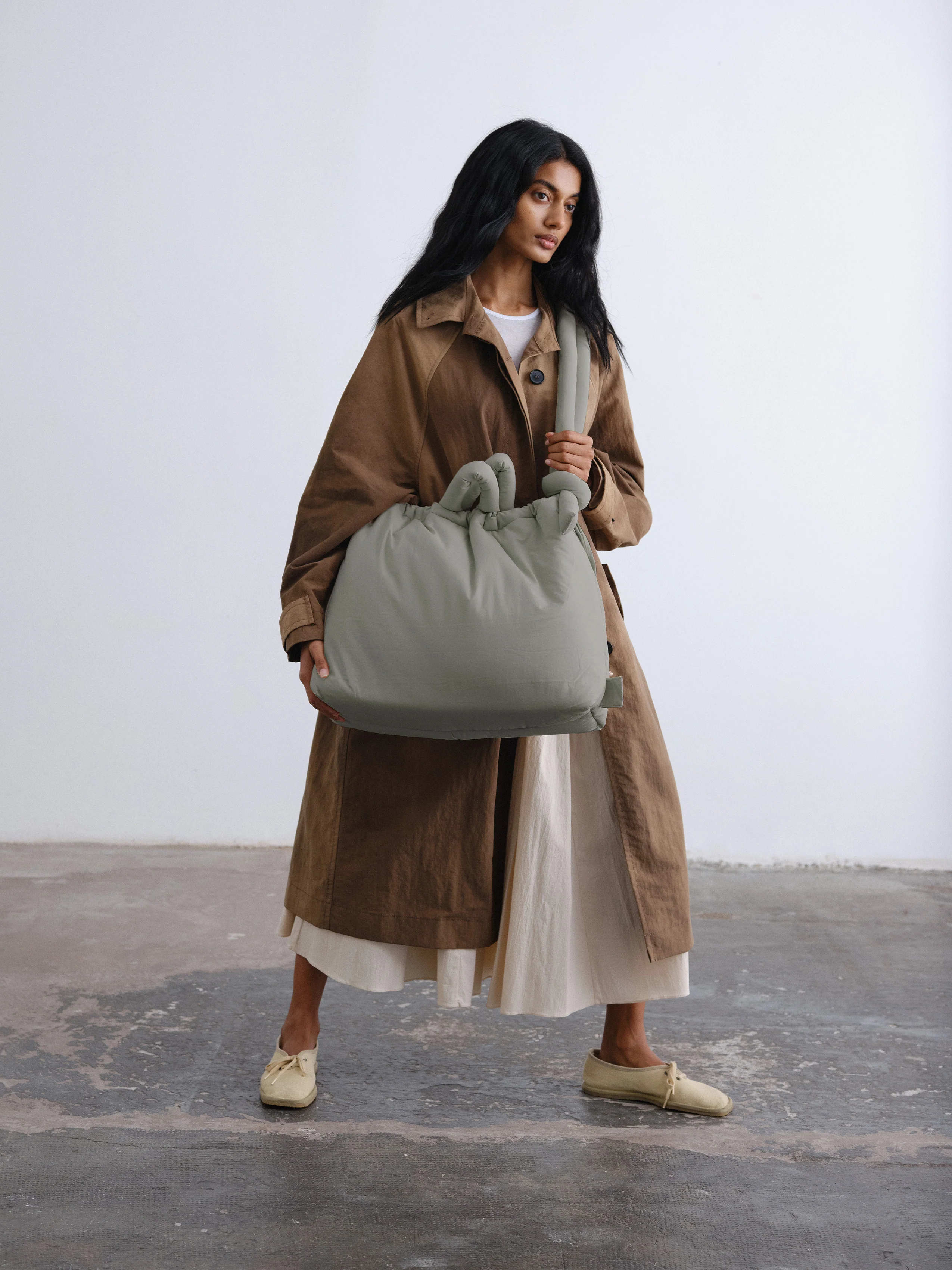 Large Ona Soft Bag - Image 15