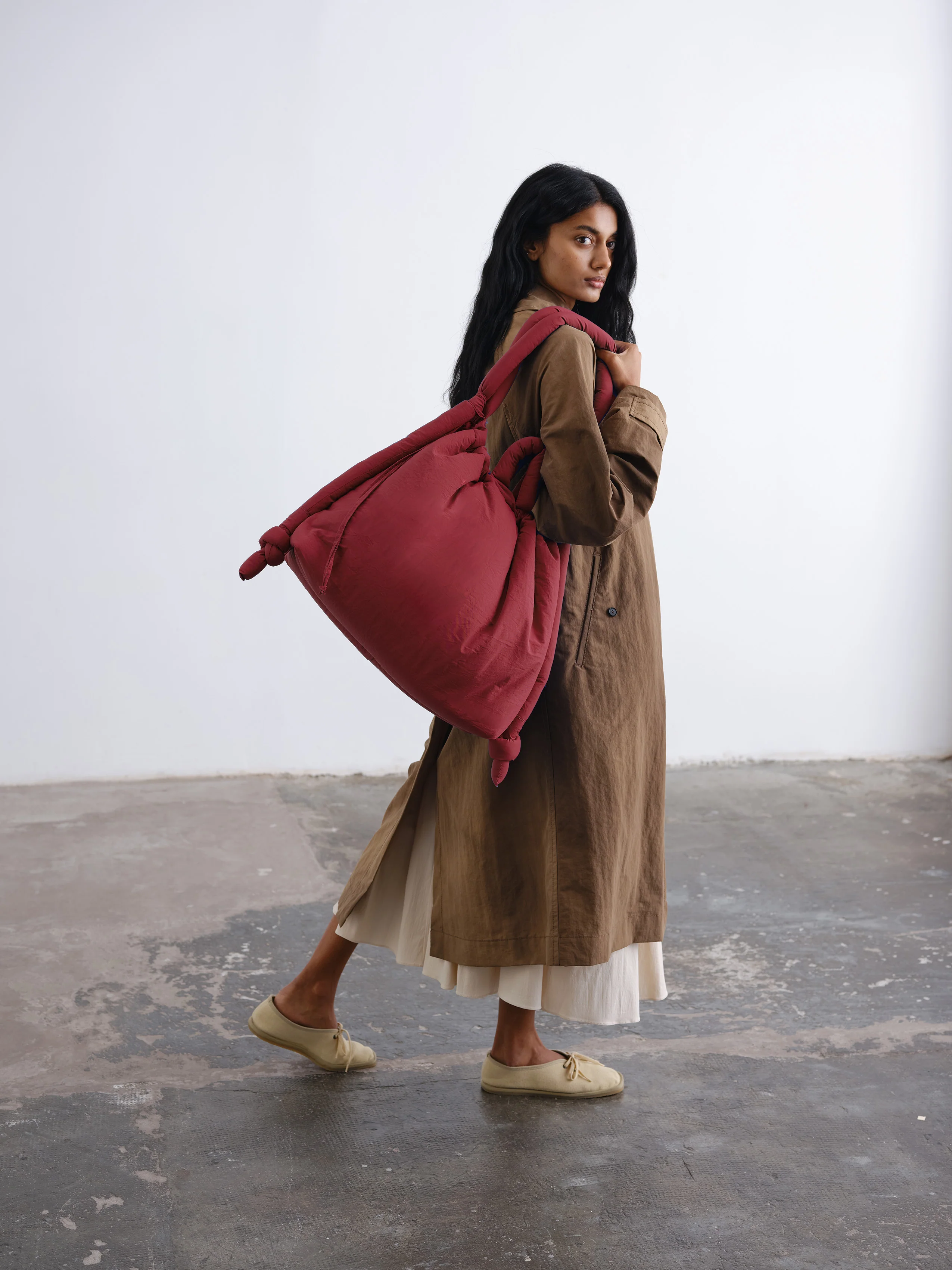 Large Ona Soft Bag - Image 17