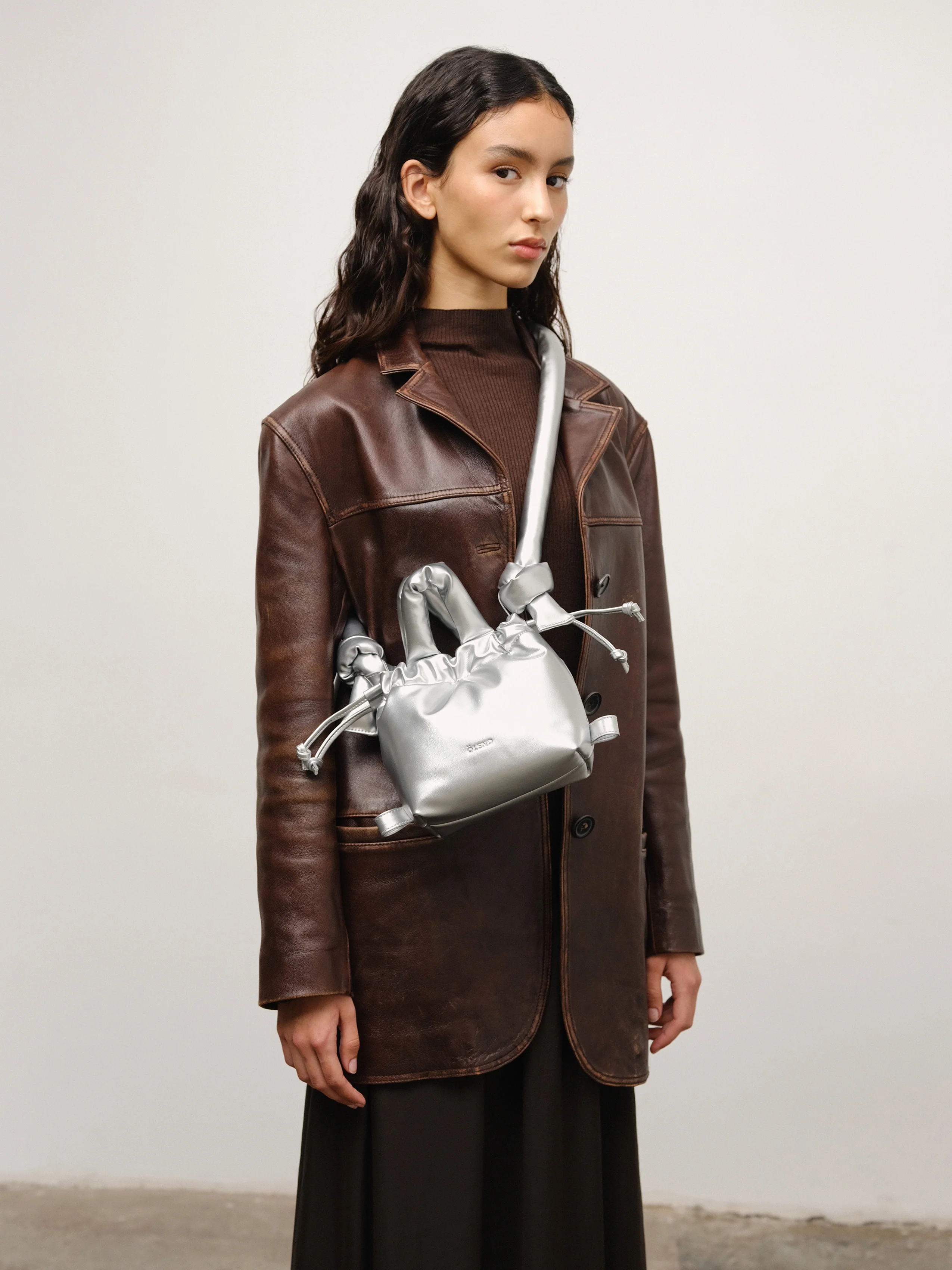 Micro Ona Vegan Leather - Image 17
