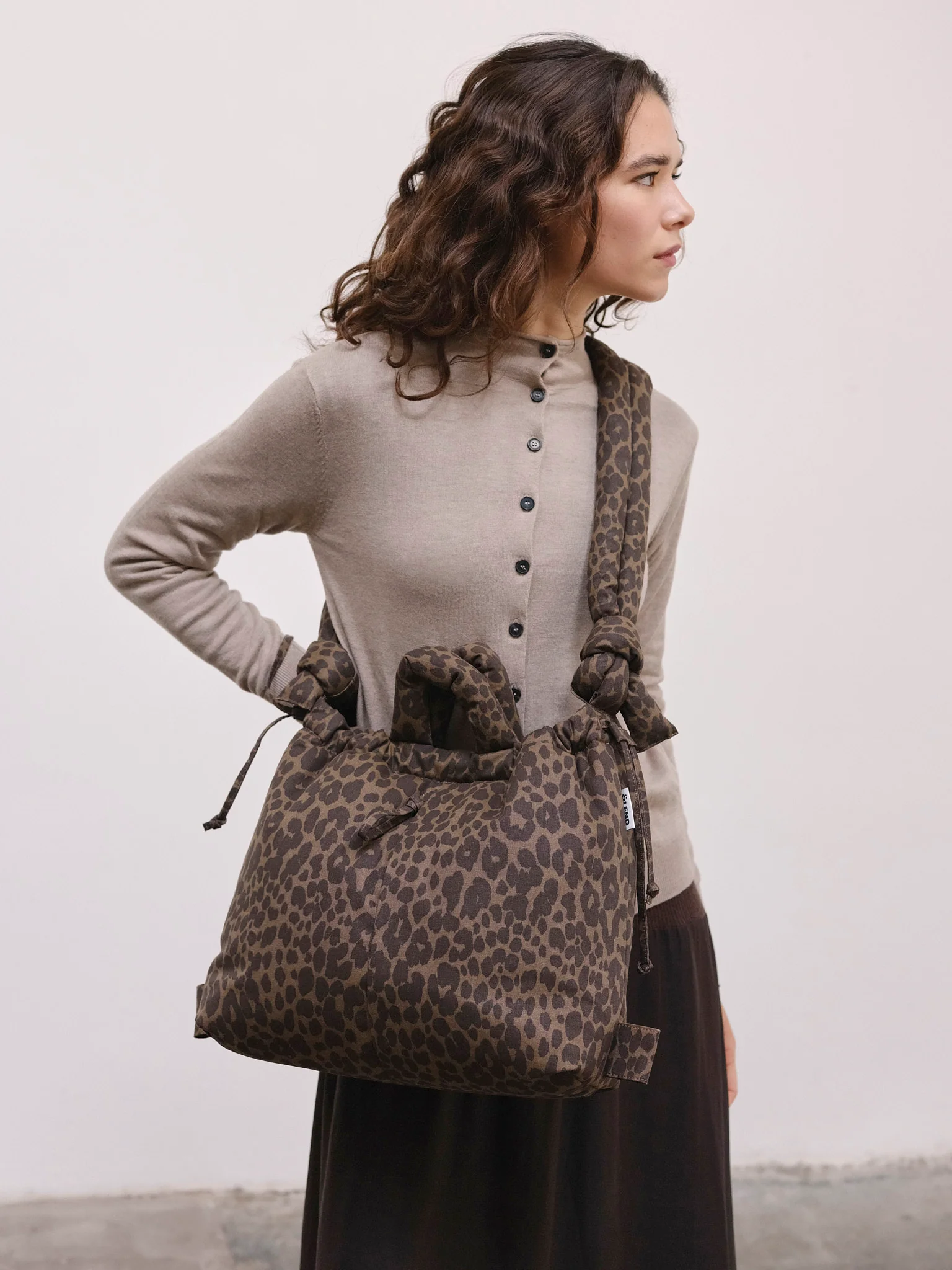 Ona Soft Bag - Image 127